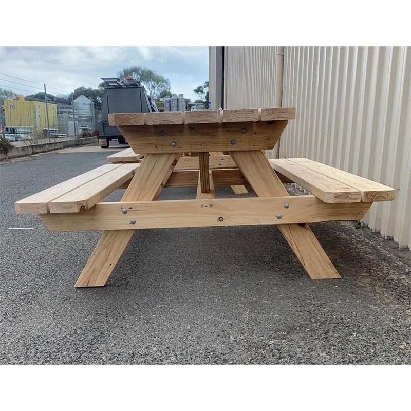 Mitre 10 on sale picnic table